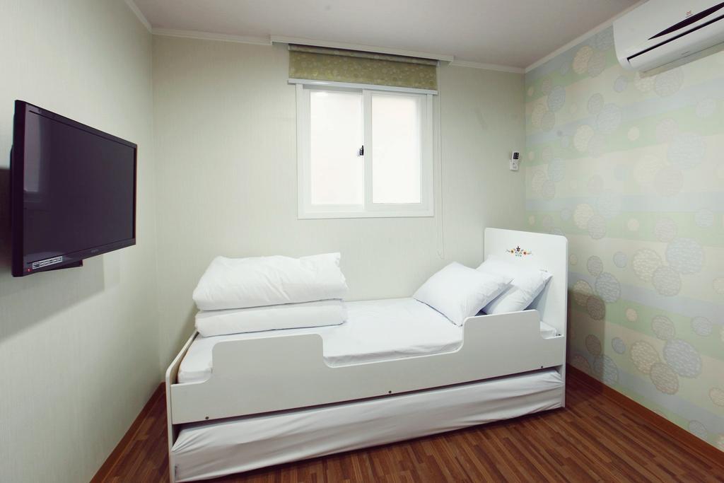 Chloe Guesthouse Gangnam Сеул Экстерьер фото